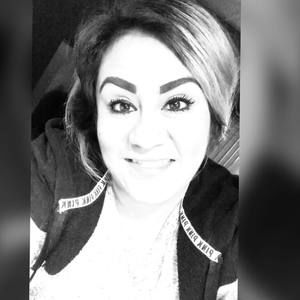 Meet your Posher, Monica